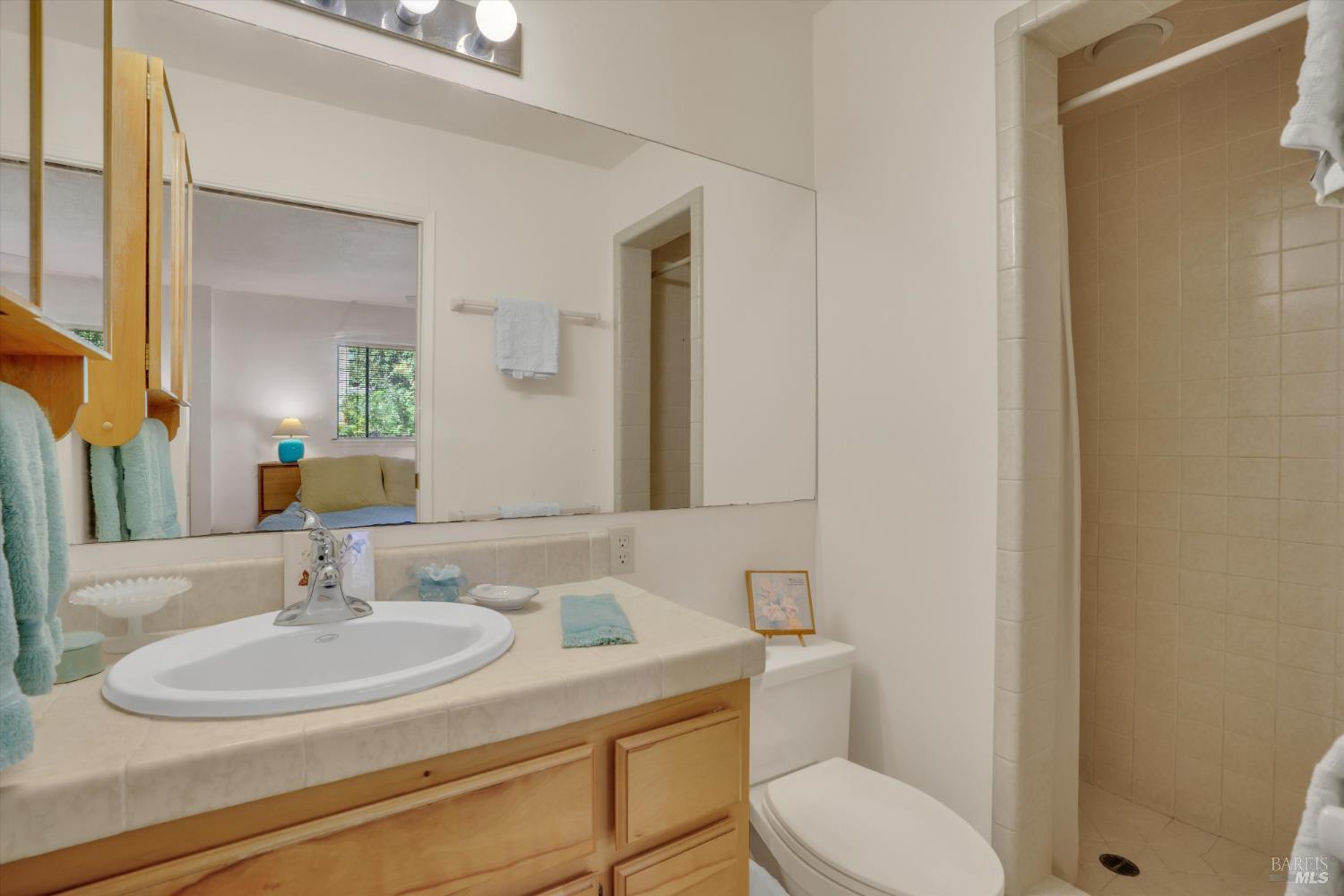 298 Markham Avenue Vacaville CA 95688