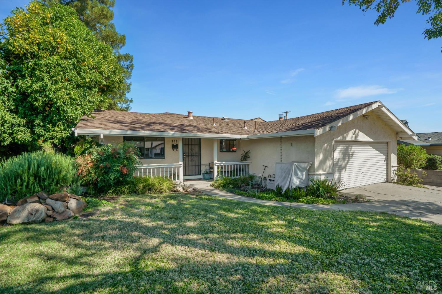 298 Markham Avenue Vacaville CA 95688