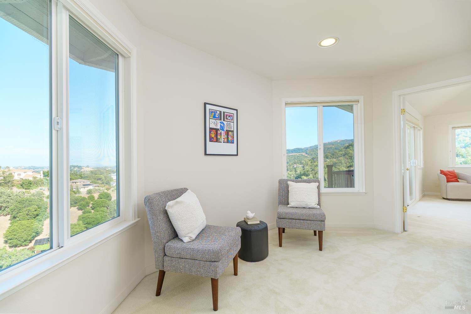 15 Ravine Way Novato CA 94947