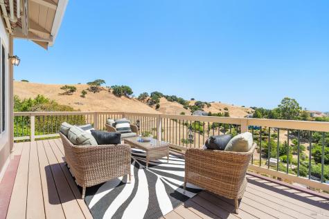15 Ravine Way Novato CA 94947