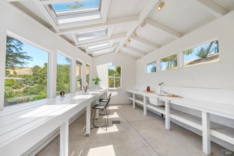 15 Ravine Way Novato CA 94947