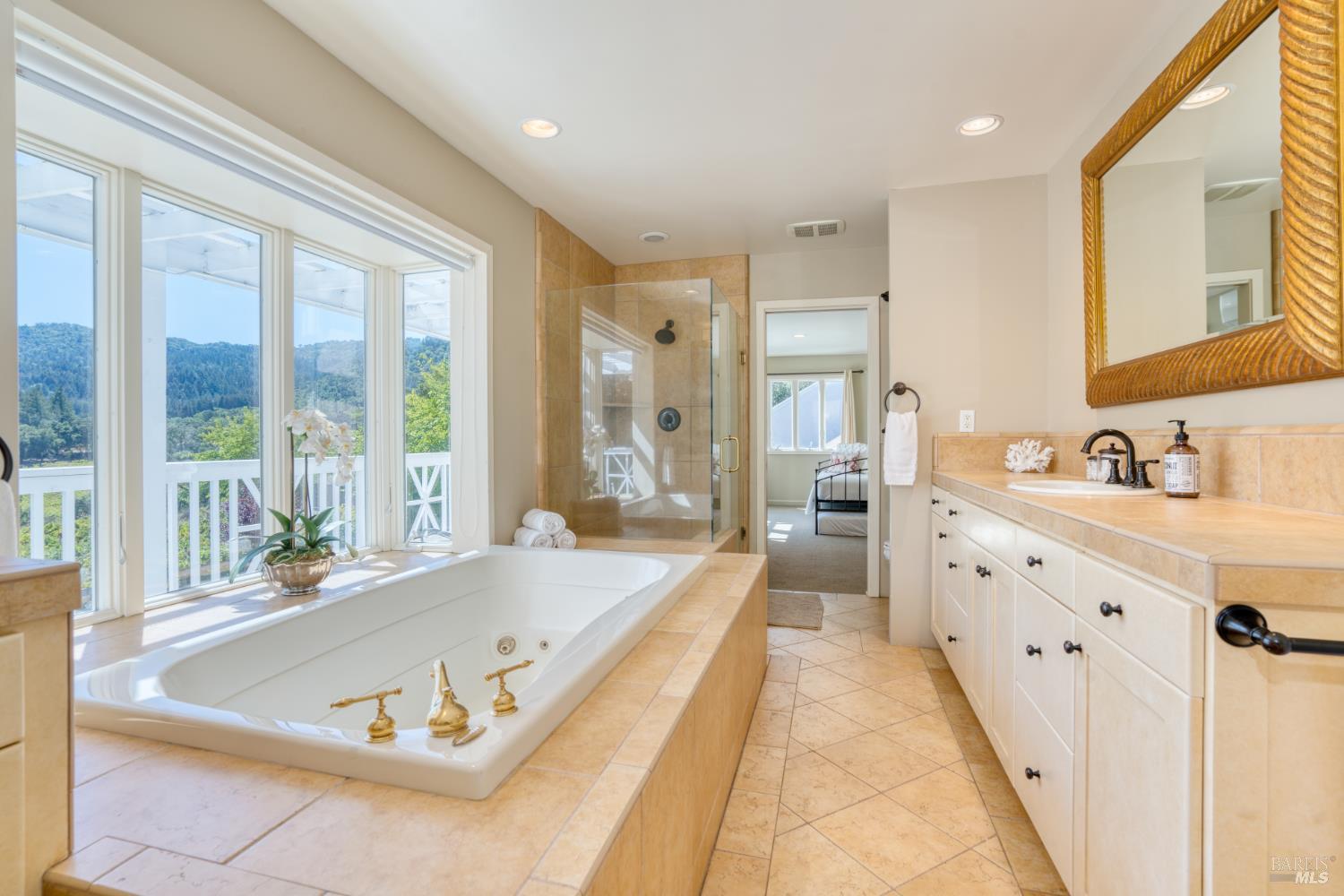 8325 Sonoma Mountain Road Glen Ellen CA 95442