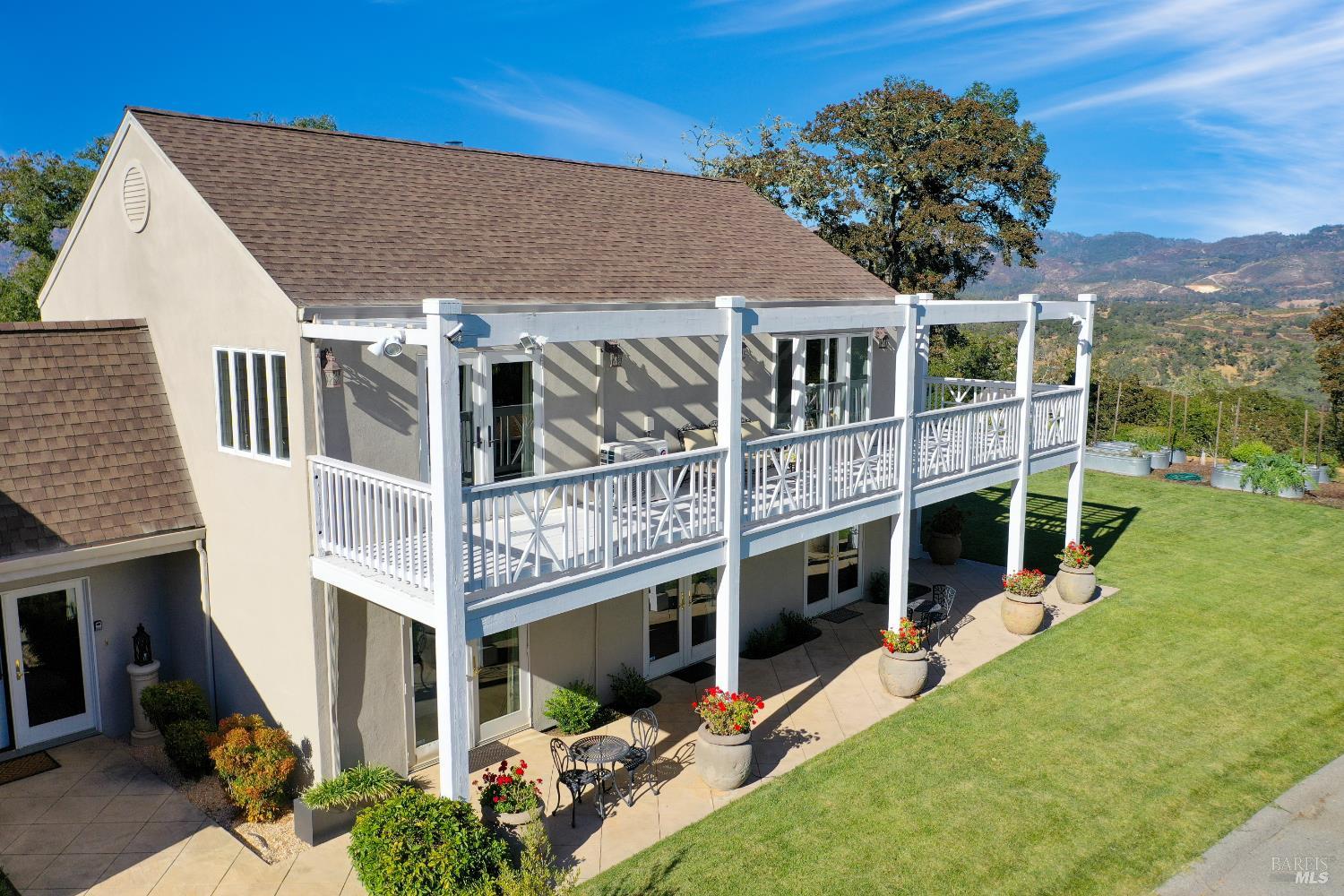 8325 Sonoma Mountain Road Glen Ellen CA 95442