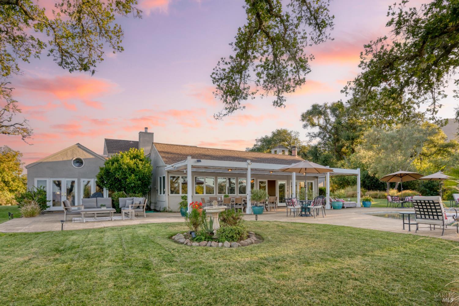 8325 Sonoma Mountain Road Glen Ellen CA 95442