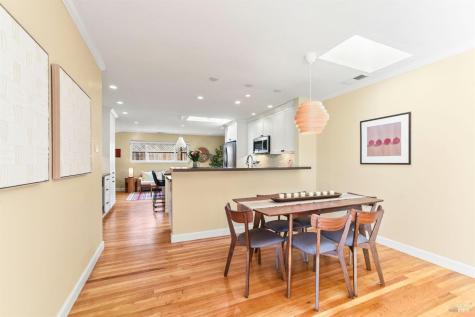 2594 Las Gallinas Avenue San Rafael CA 94903