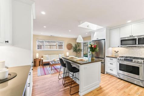 2594 Las Gallinas Avenue San Rafael CA 94903