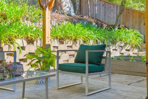 2594 Las Gallinas Avenue San Rafael CA 94903