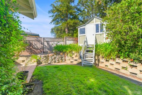 2594 Las Gallinas Avenue San Rafael CA 94903