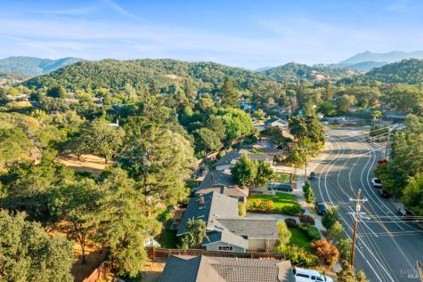 2594 Las Gallinas Avenue San Rafael CA 94903