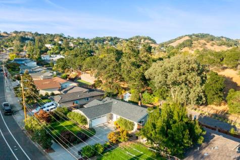 2594 Las Gallinas Avenue San Rafael CA 94903