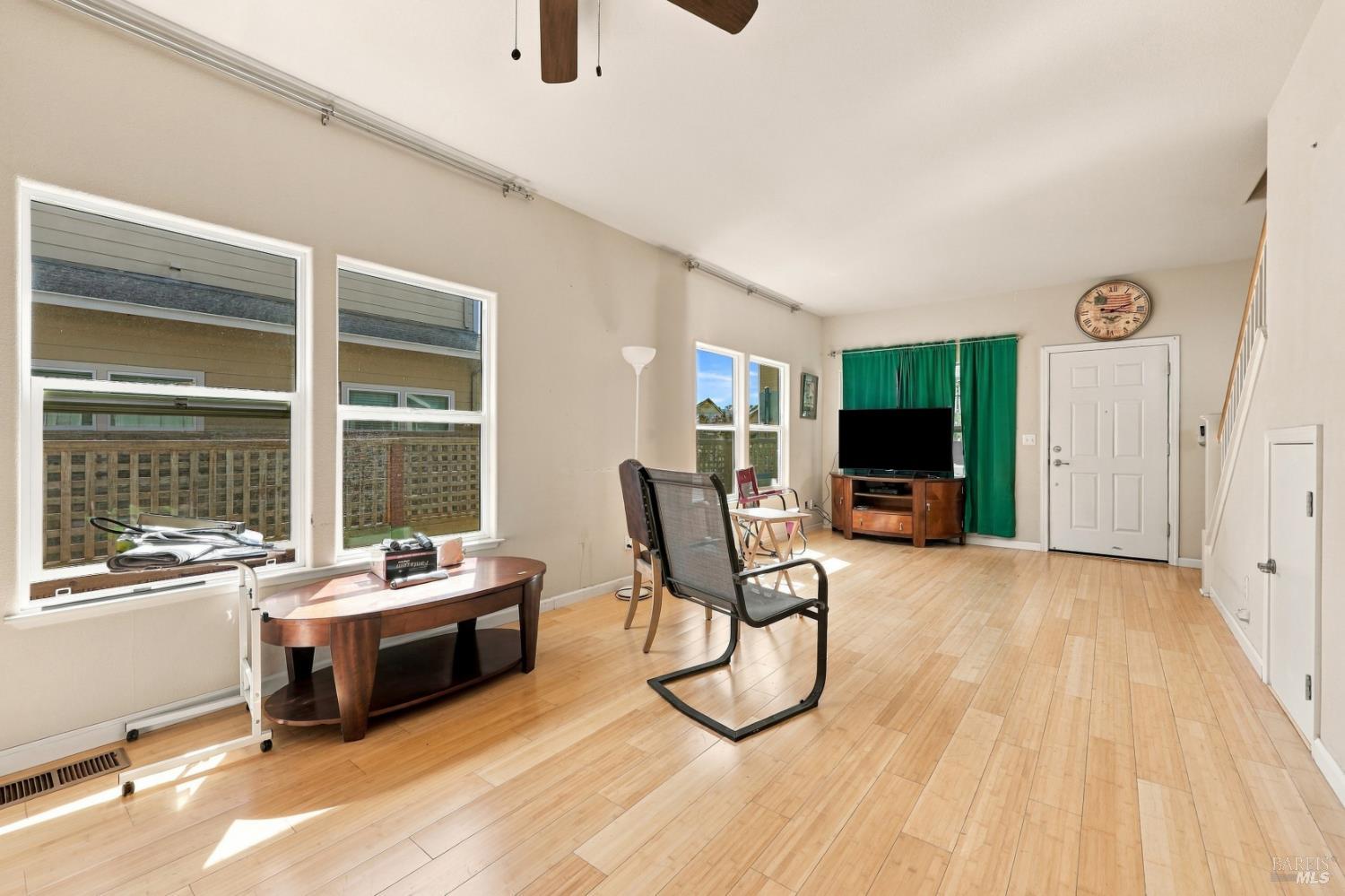 1322 Trombetta Street Santa Rosa CA 95407
