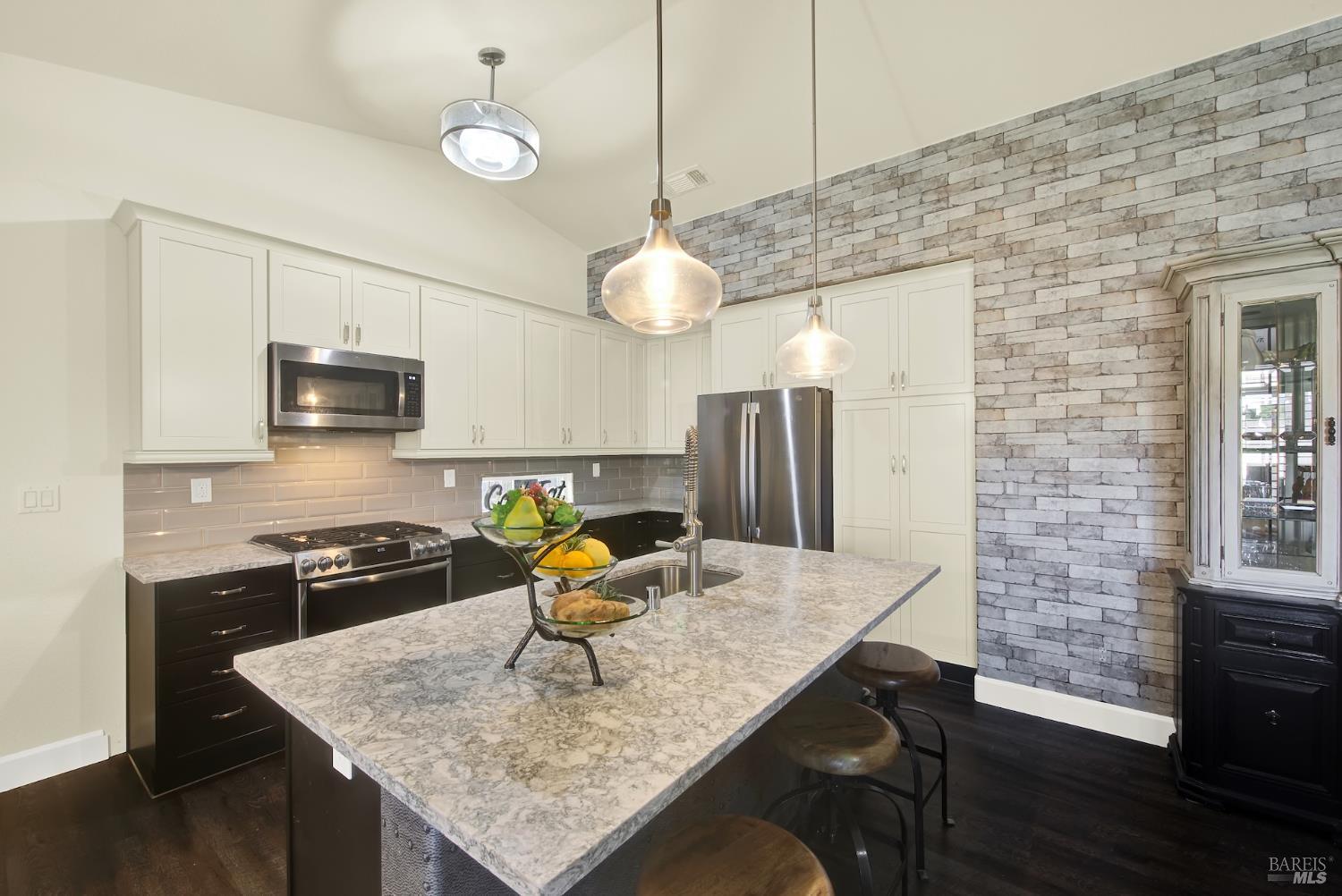 360 Grand Canyon Drive Vacaville CA 95687
