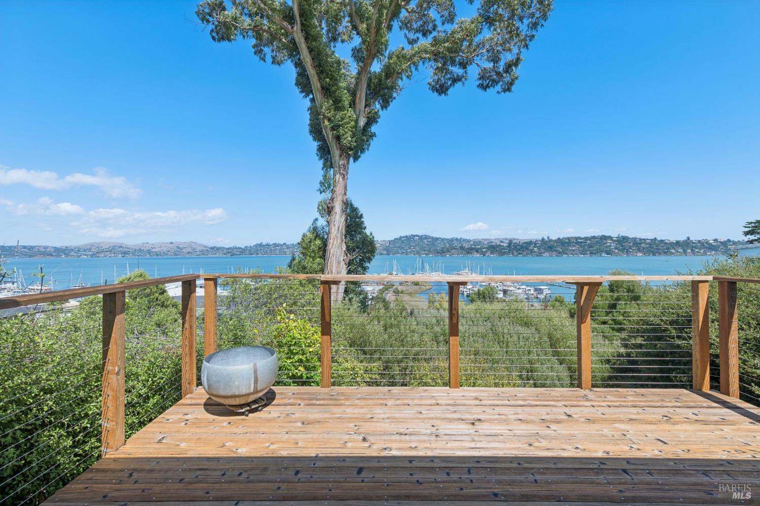 134-132 Filbert Avenue Sausalito CA 94965