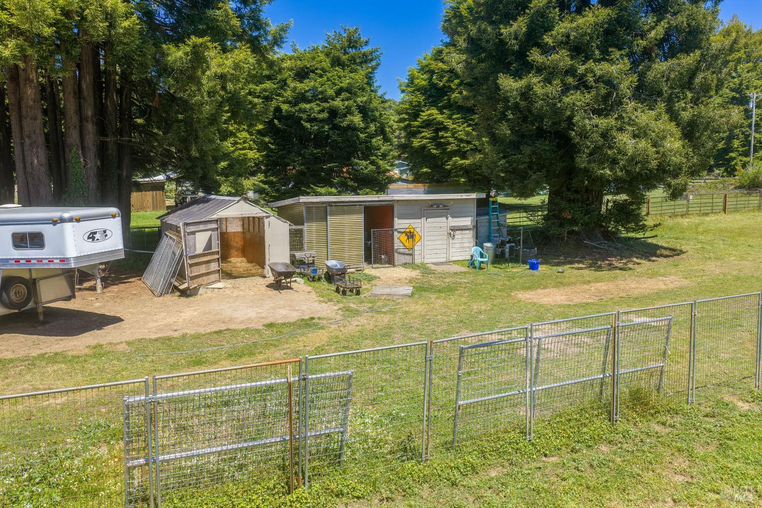 18200 Georges Lane Fort Bragg CA 95437