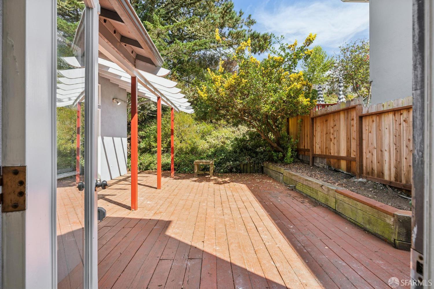 371 Inverness Drive Pacifica CA 94044