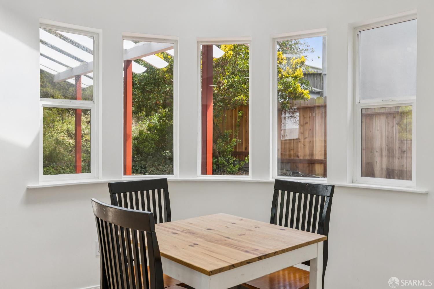 371 Inverness Drive Pacifica CA 94044