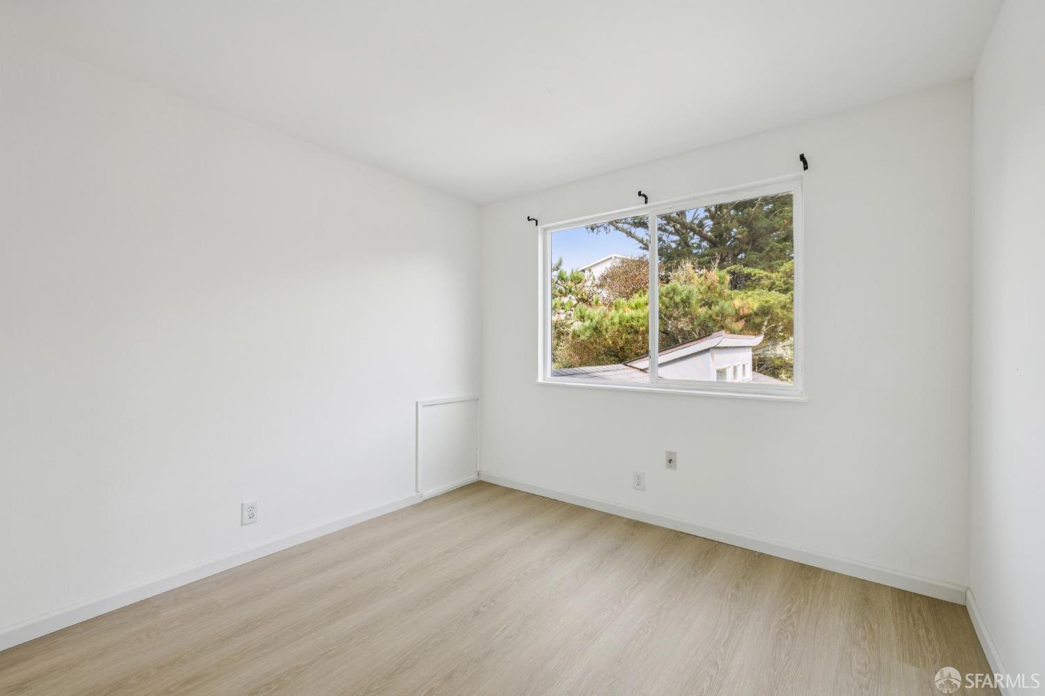 371 Inverness Drive Pacifica CA 94044