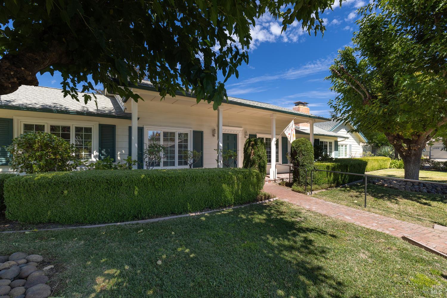 4910 Deerwood Drive Santa Rosa CA 95403