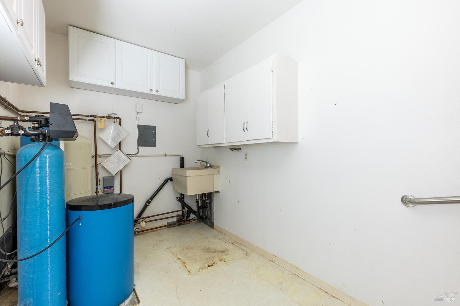 4910 Deerwood Drive Santa Rosa CA 95403