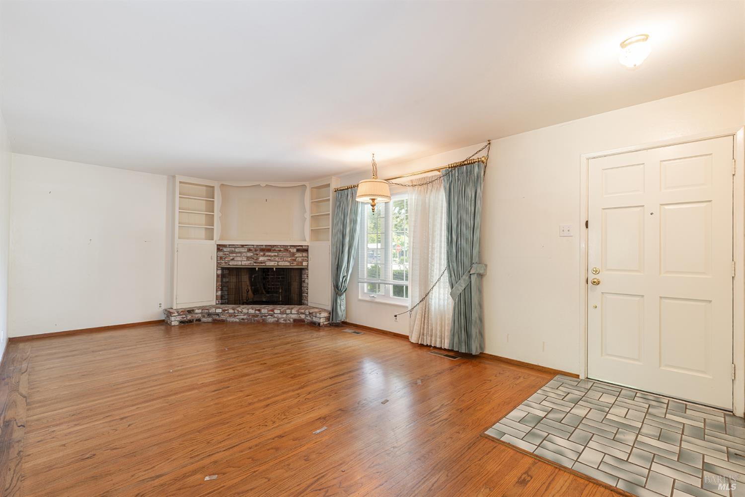 4910 Deerwood Drive Santa Rosa CA 95403