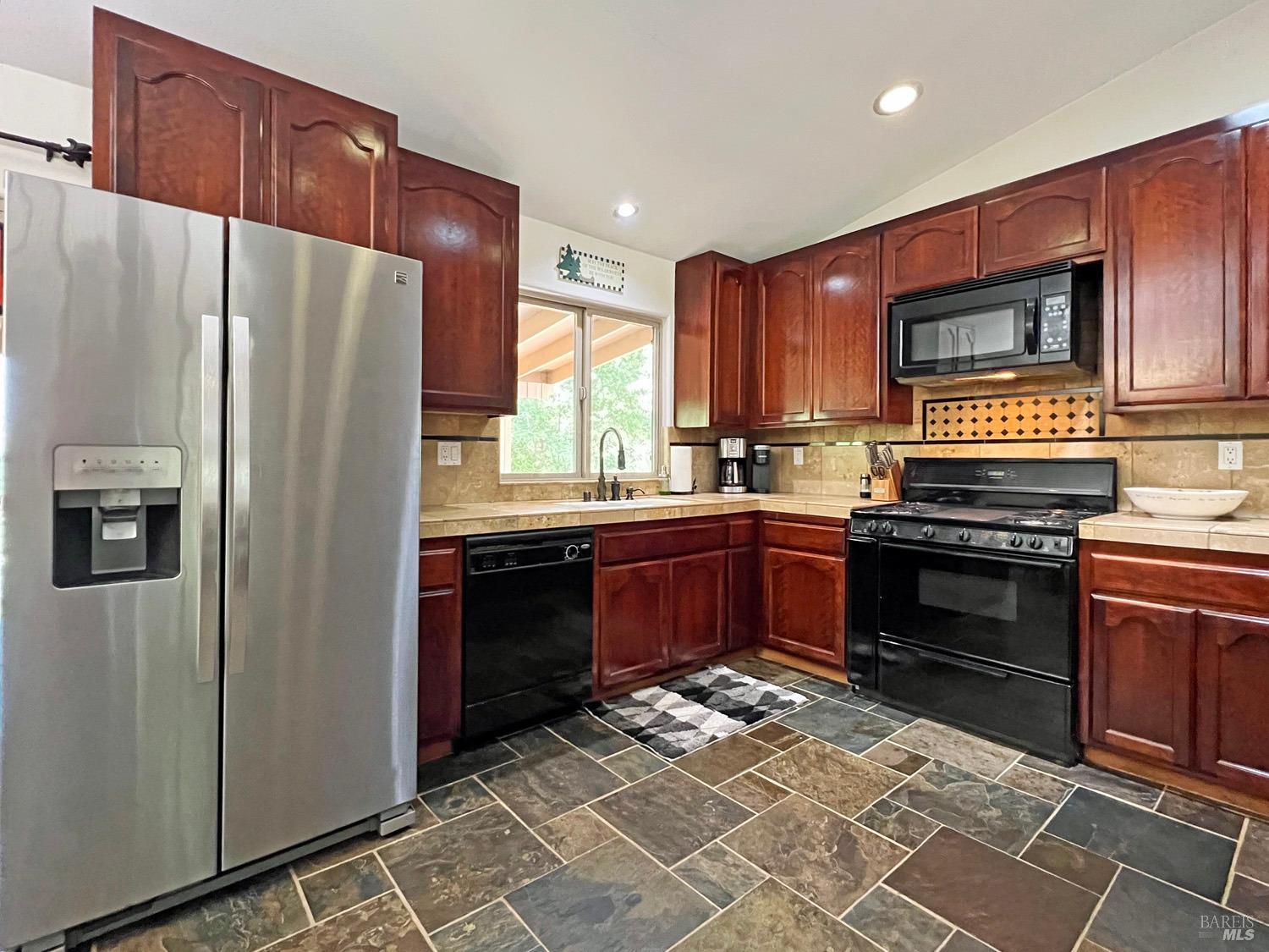 3320 Booth Way Potter Valley CA 95469