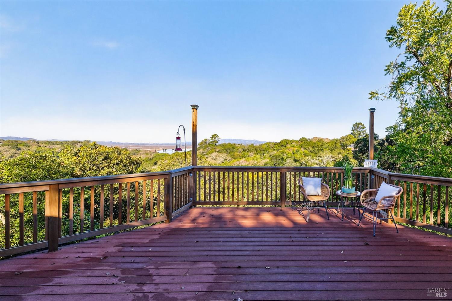 30 Manzanita Avenue Novato CA 94945