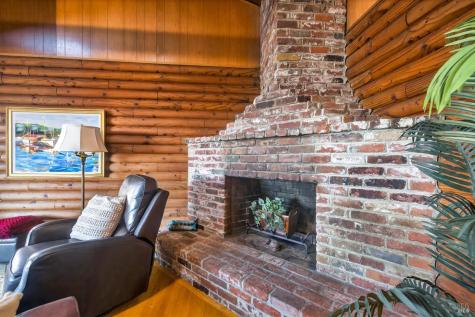 30 Manzanita Avenue Novato CA 94945