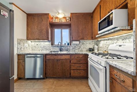 30 Manzanita Avenue Novato CA 94945