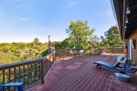 30 Manzanita Avenue Novato CA 94945