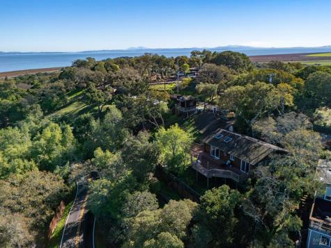 30 Manzanita Avenue Novato CA 94945