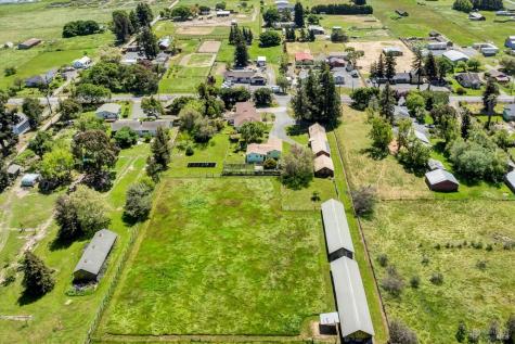 3234 Skillman Lane Petaluma CA 94952