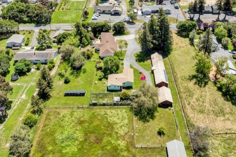 3234 Skillman Lane Petaluma CA 94952