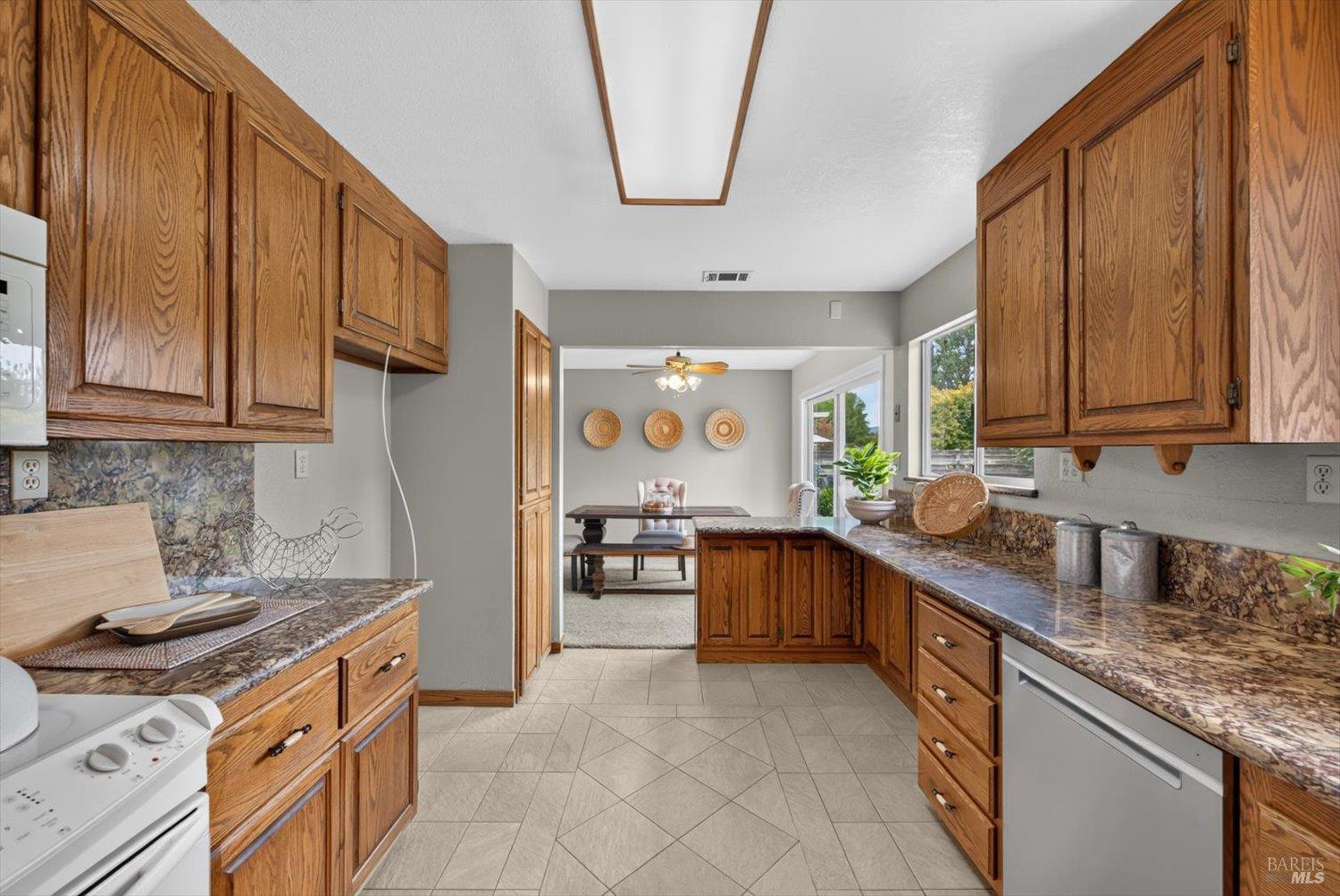 1700 Sierra Avenue Napa CA 94558