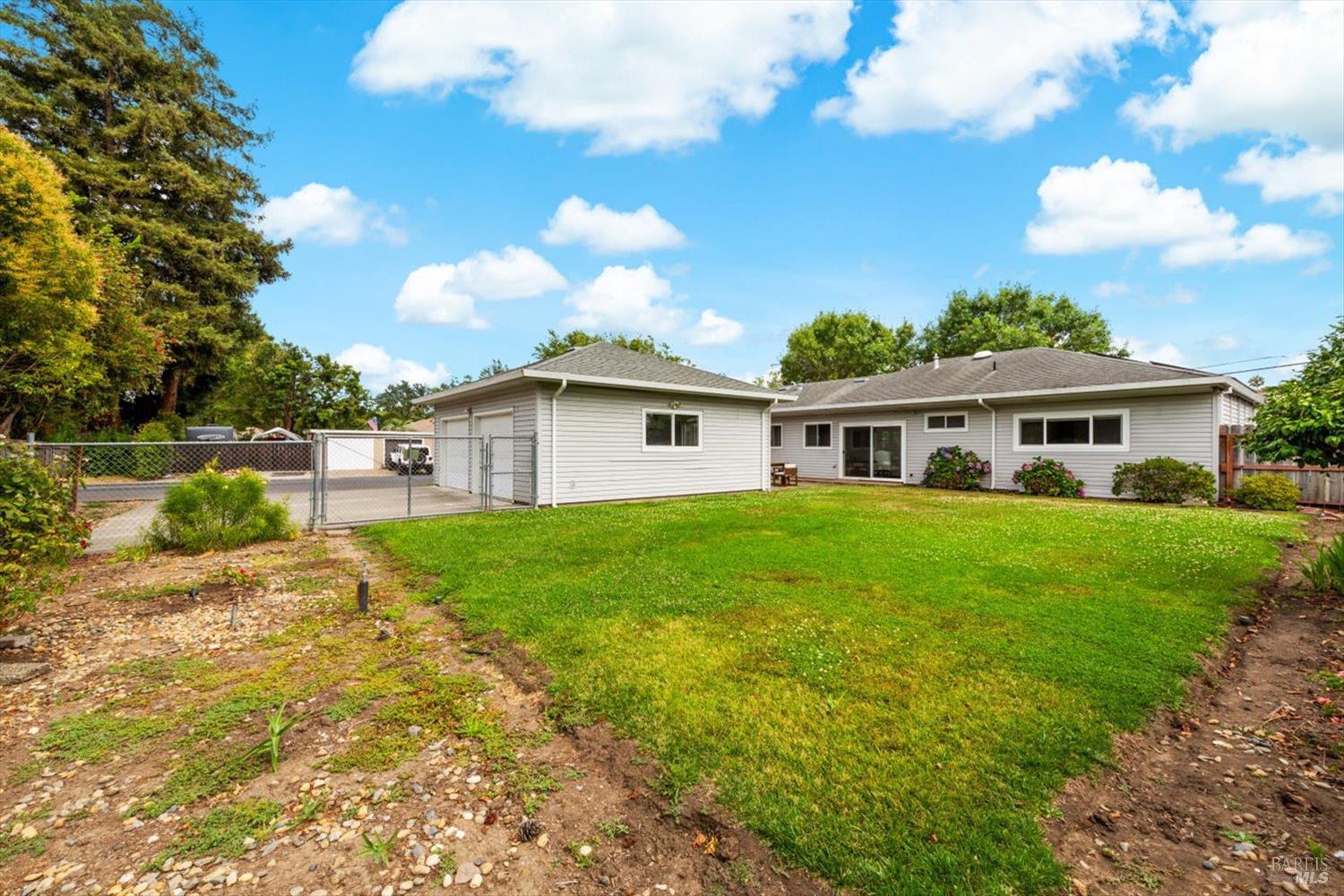 1700 Sierra Avenue Napa CA 94558