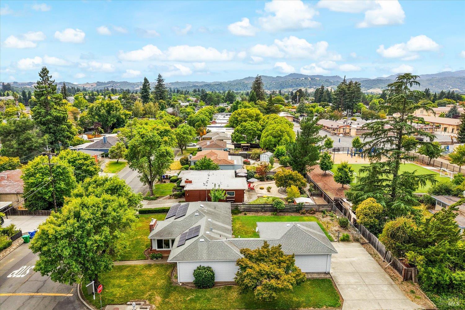1700 Sierra Avenue Napa CA 94558