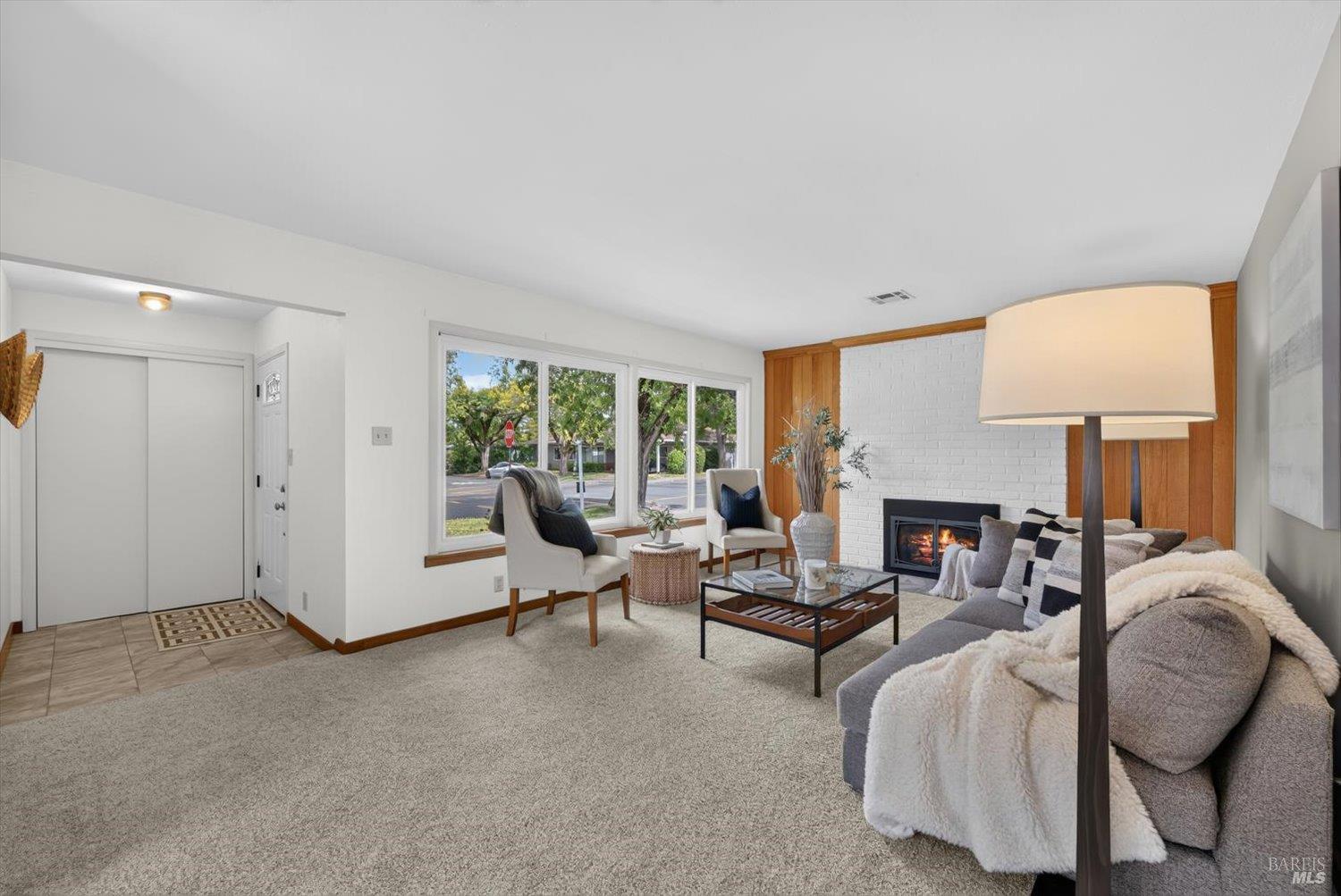 1700 Sierra Avenue Napa CA 94558