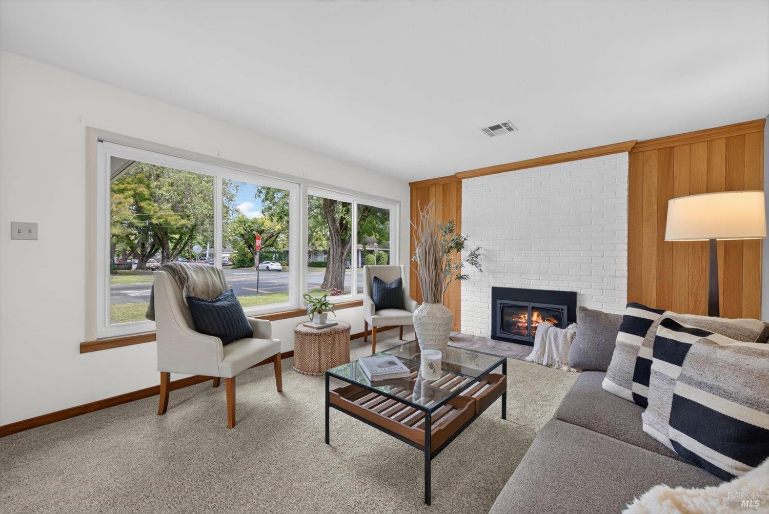 1700 Sierra Avenue Napa CA 94558