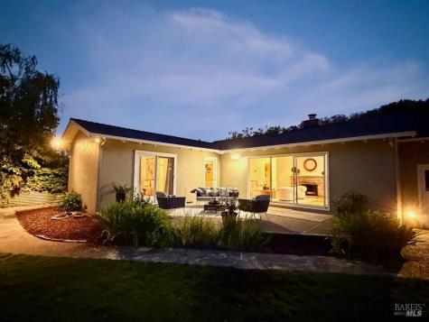 44 Robinhood Drive San Rafael CA 94901