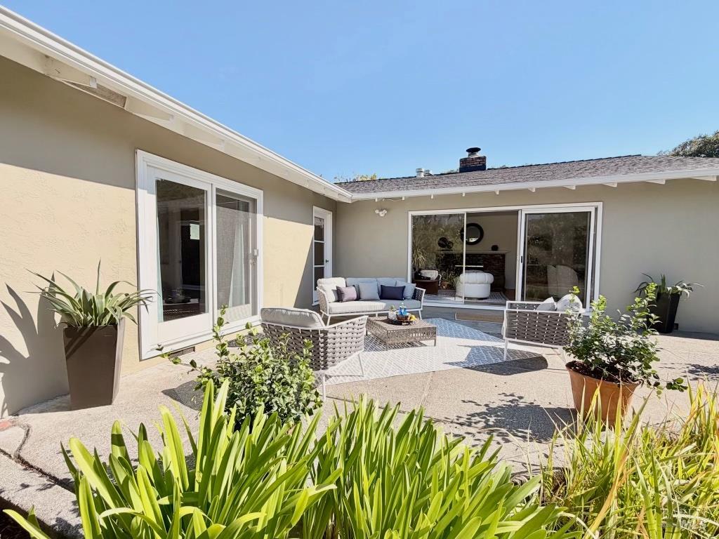 44 Robinhood Drive San Rafael CA 94901