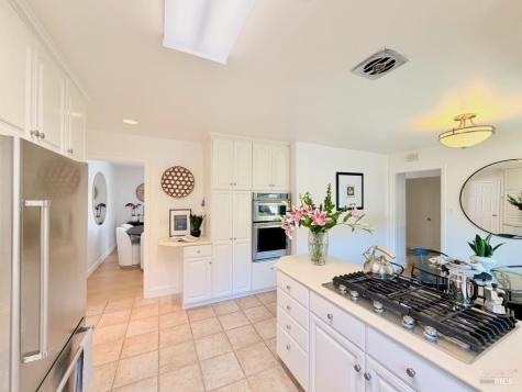 44 Robinhood Drive San Rafael CA 94901