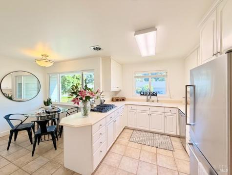 44 Robinhood Drive San Rafael CA 94901