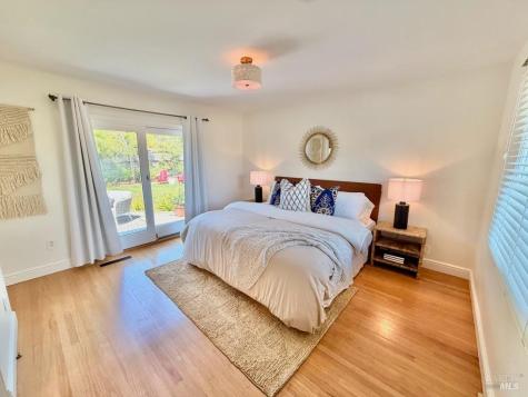 44 Robinhood Drive San Rafael CA 94901