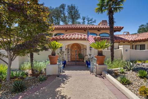 4800 Skycrest Way Santa Rosa CA 95405