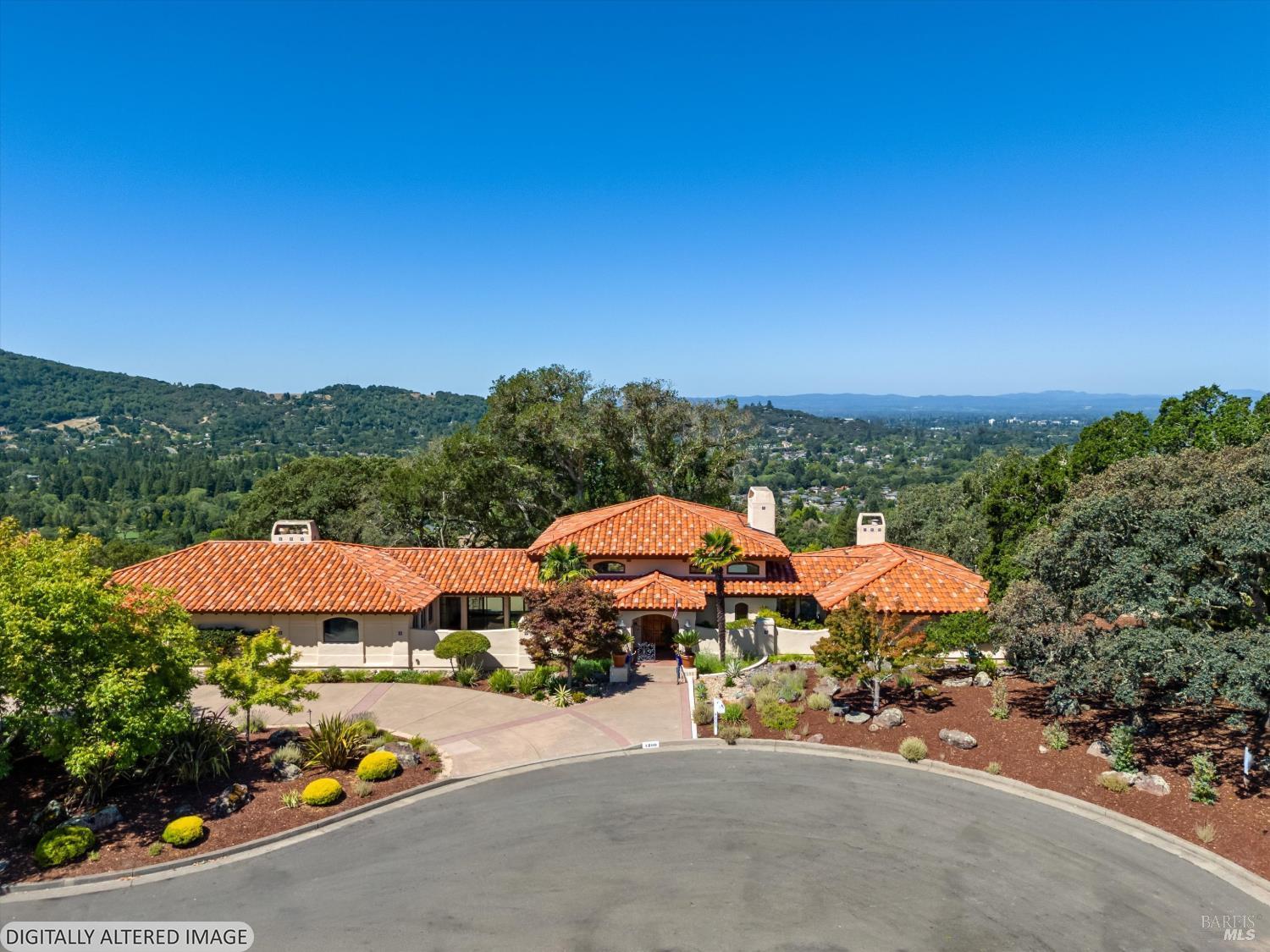4800 Skycrest Way Santa Rosa CA 95405