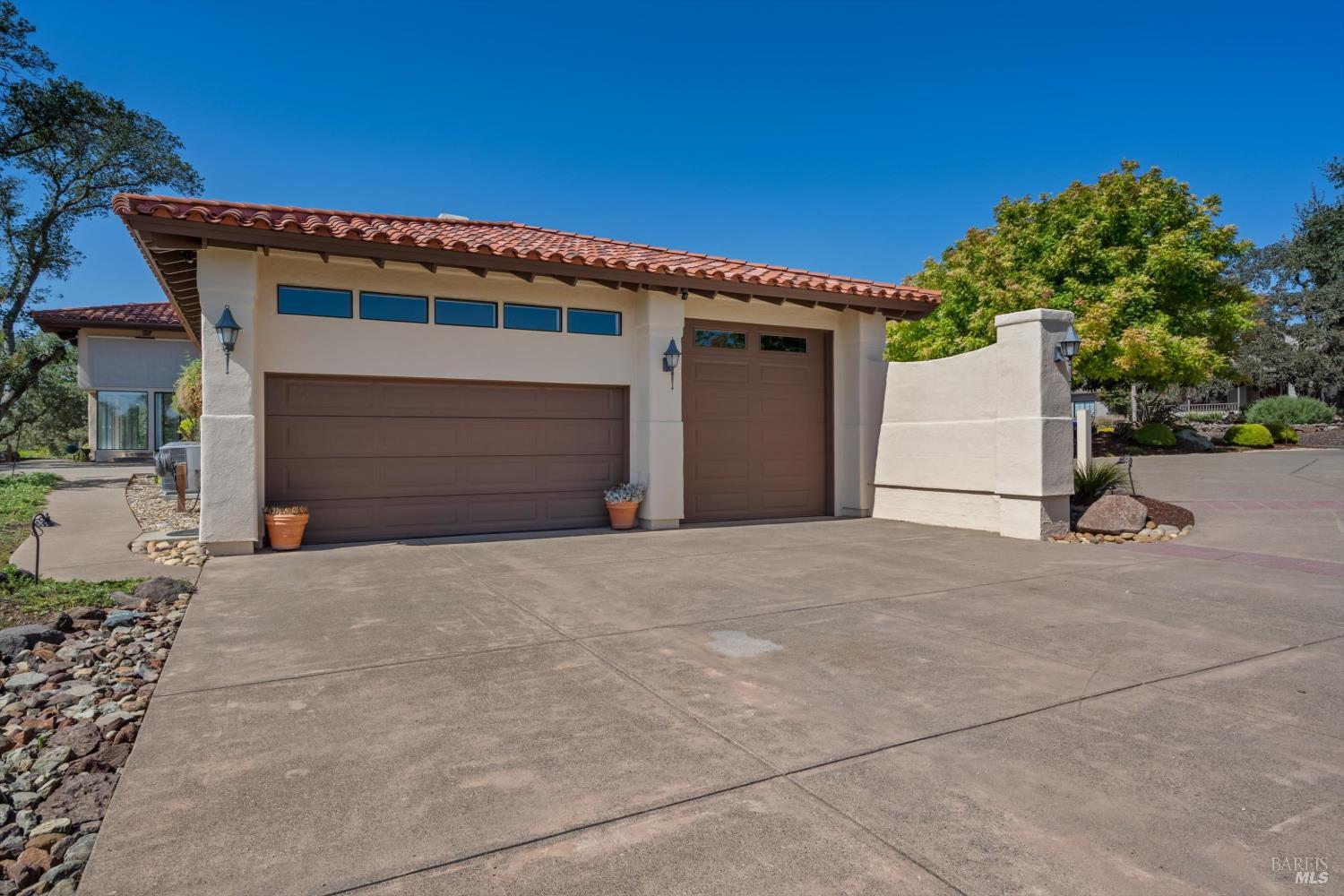 4800 Skycrest Way Santa Rosa CA 95405