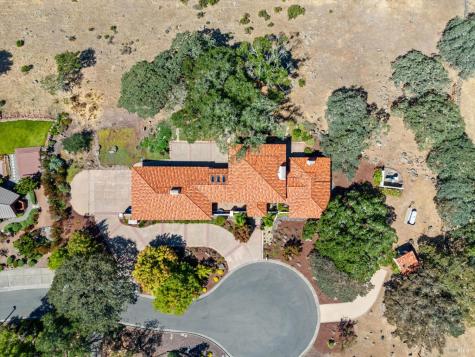 4800 Skycrest Way Santa Rosa CA 95405