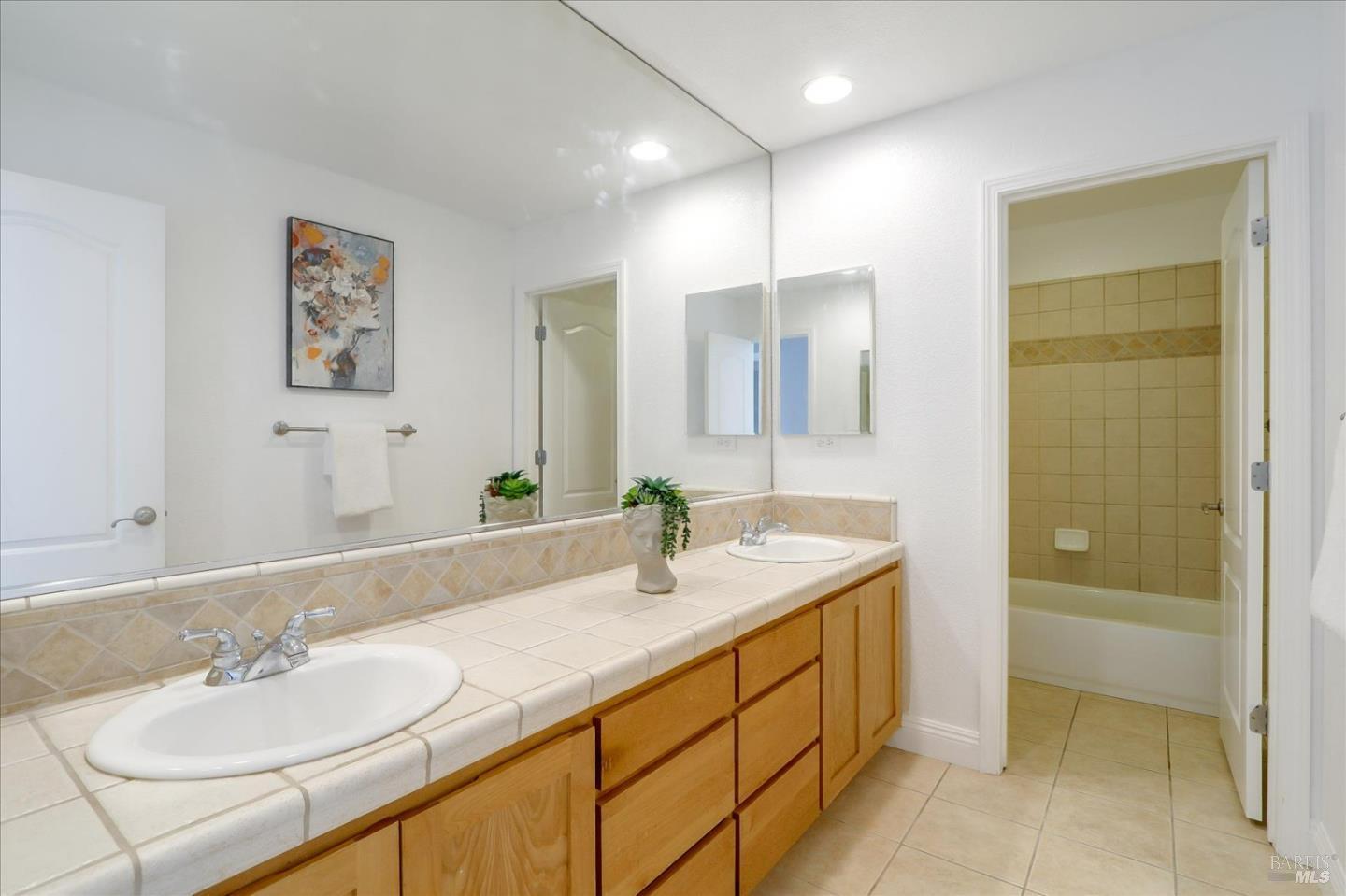 1000 Songwood Road Vallejo CA 94591