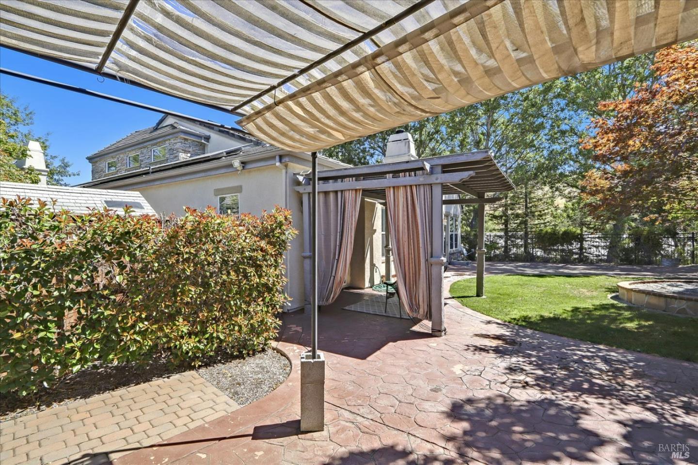 1000 Songwood Road Vallejo CA 94591