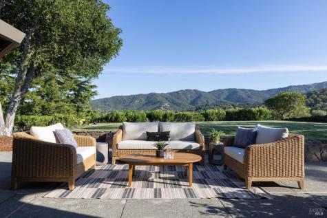 32 Oak View Court Novato CA 94947