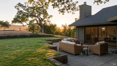 32 Oak View Court Novato CA 94947